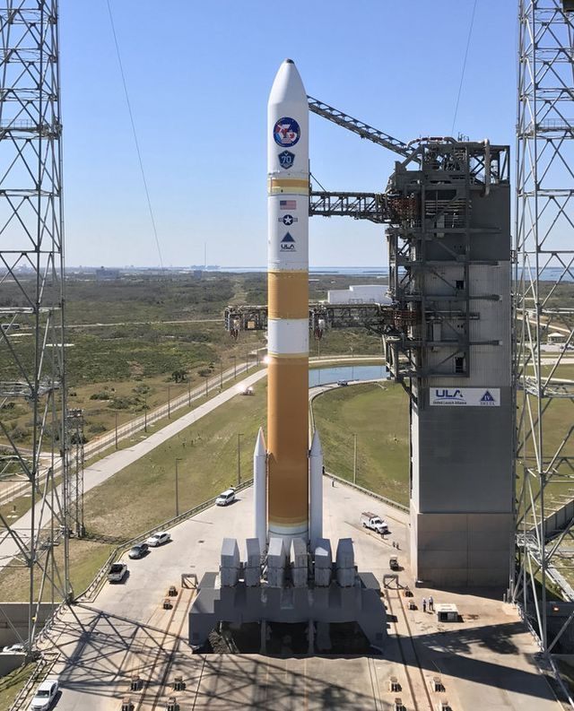 Rocket on the pad at Meridian Launch Complex, Atacama Frontier Zone